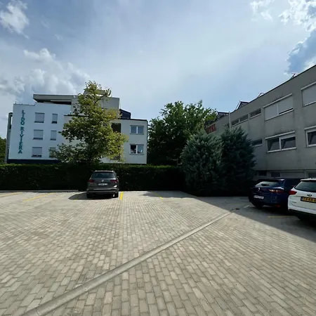 Napsugar 1 By Hellobalatonlelle Apartment Balatonlelle