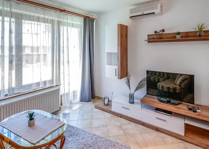 Napsugar 1 By Hellobalatonlelle