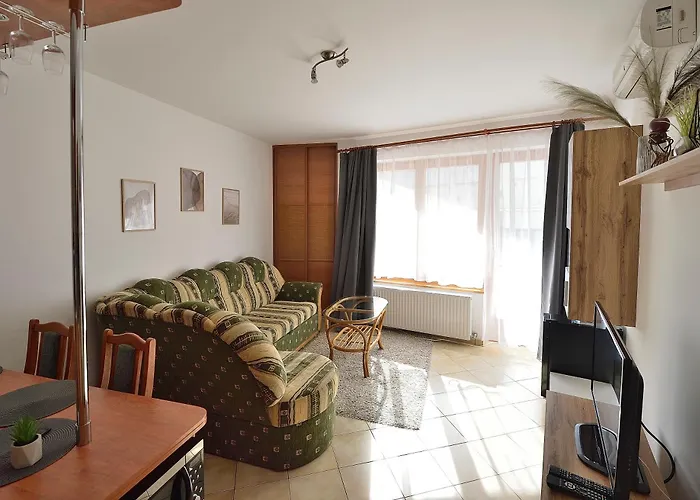 Napsugar 1 By Hellobalatonlelle Appartement